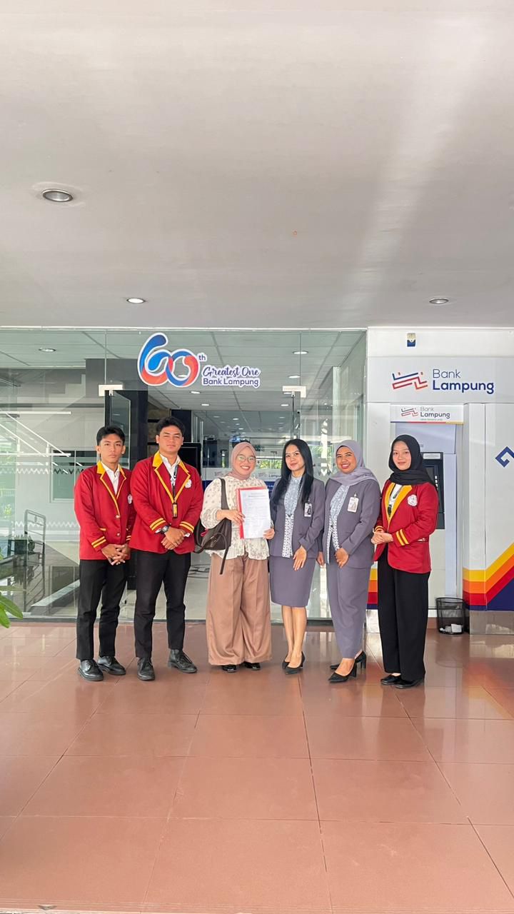 Teknowkrat Student Live Intern at Lampung Bank