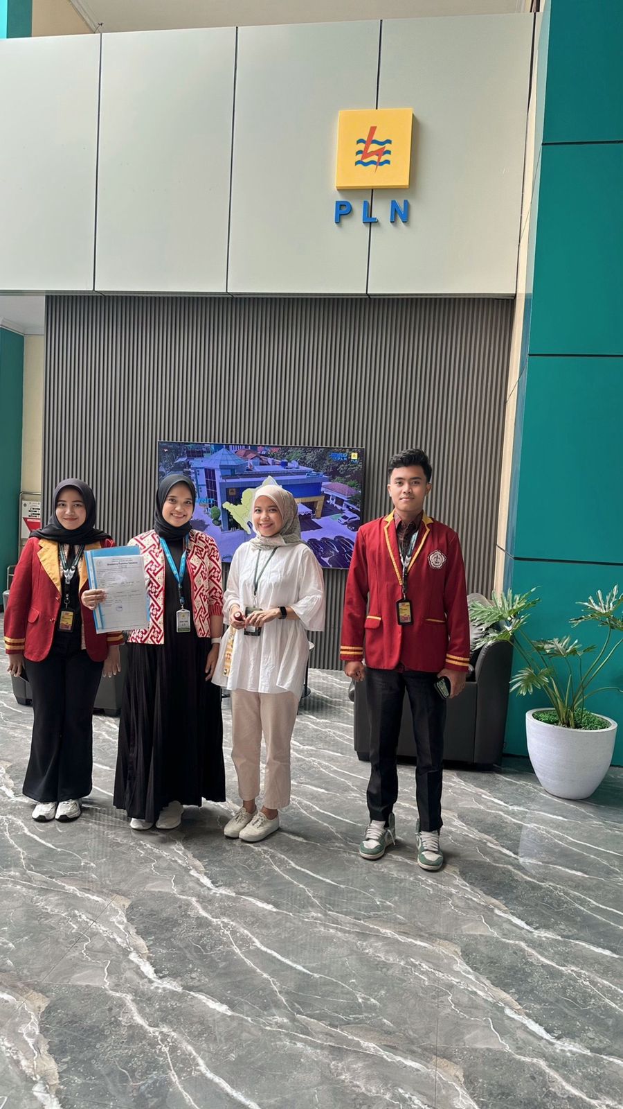 Professional Experience Enforcement Student Through Interns at PT PlN (brasero) UID Lat
